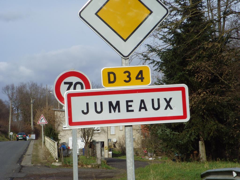 Jumeaux Le Bravard מראה חיצוני תמונה